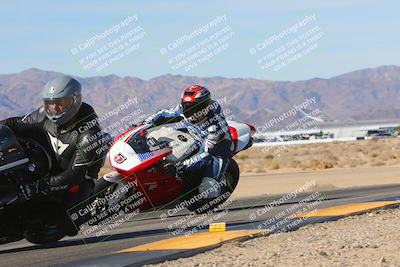 media/Dec-10-2023-SoCal Trackdays (Sun) [[0ce70f5433]]/Turn 9 Inside Set 1 (1115am)/